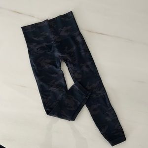 Spanx camp high rise cropped legging